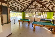 Casa em Barra do Jacuípe - Casa com Piscina e Quadras em Condomínio - Jacuípe