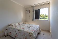 Apartamento em Guarapari - Apto com Piscina, Sauna e Garagem a 120 m da Praia