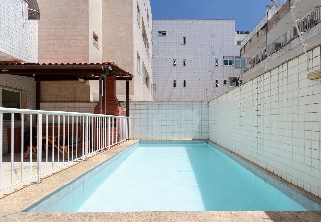 Apartamento em Rio de Janeiro - Apto Climatizado c/ Piscina e Vaga a 160m da Praia