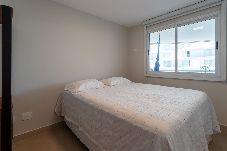 Apartamento em Rio de Janeiro - Apto Climatizado c/ Piscina e Vaga a 160m da Praia