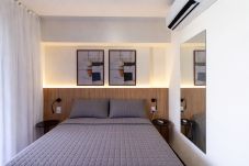 Estúdio em São Paulo - Studio com Varanda a 650m do metrô - Vila Mariana