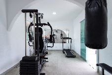 Apartamento em São Pedro da Aldeia - Apartamento c Piscina, Sauna e Vista em Condomínio