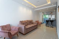 Casa em Rio de Janeiro - Casa Climatizada com Hidromassagem em Jacarepaguá