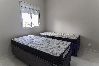 Apartamento em Mongaguá - Apto Beira-Mar com Piscina e Garagem em Umuarama