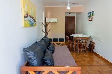 Apartamento em Ubatuba - Apartamento com Garagem a 400m da Praia Grande