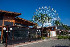 Apartamento em Ubatuba - Apartamento com Garagem Coberta a 400m da praia