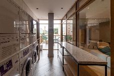 Apartamento em São Paulo - Studio c/ Varanda e Wi-Fi a 300m do Allianz Parque