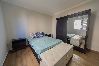 Apartamento em Guarujá - Apto a 750m da Praia da Enseada com Ar e Wi-Fi