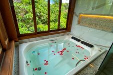 Casa em Mata de São João - Casa c Jacuzzi próx à Praia do Forte/Lagoa do Aruá
