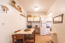 Apartamento em Praia Grande - Apto para 6 com Garagem a 450m da Praia do Forte