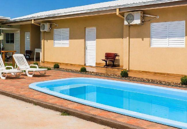 Casa de Campo em Sales - Rancho com Piscina, Churrasqueira e Acesso ao Rio