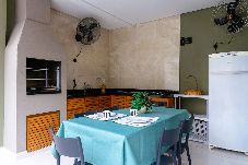 Casa em São Sebastião - Casa com Área Gourmet a 350m da Praia de Maresias