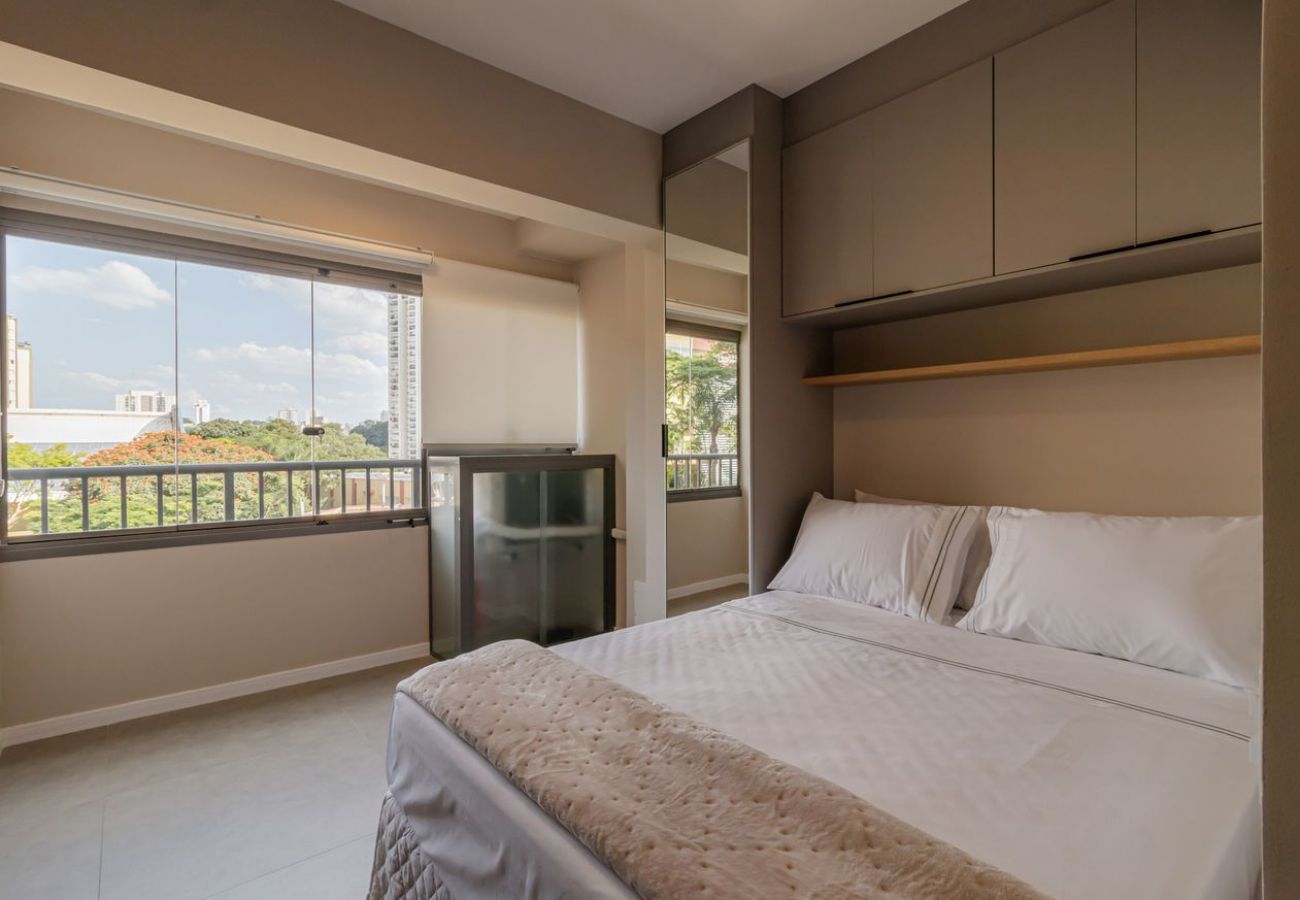 Apartamento em São Paulo - Studio com Academia, Wi-Fi e Ar perto do Aeroporto