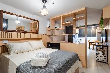 Apartamento em Niterói - Studio com Piscina, Ar e Garagem em Itaipu