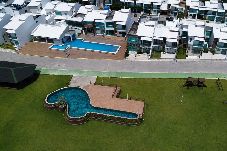 Casa em Luís Correia - Casa em Condomínio com Piscina e Churrasqueira