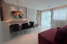 Casa em Luís Correia - Casa em Condomínio com Piscina e Churrasqueira