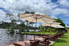 Casa em Luís Correia - Casa em Condomínio com Piscina e Churrasqueira