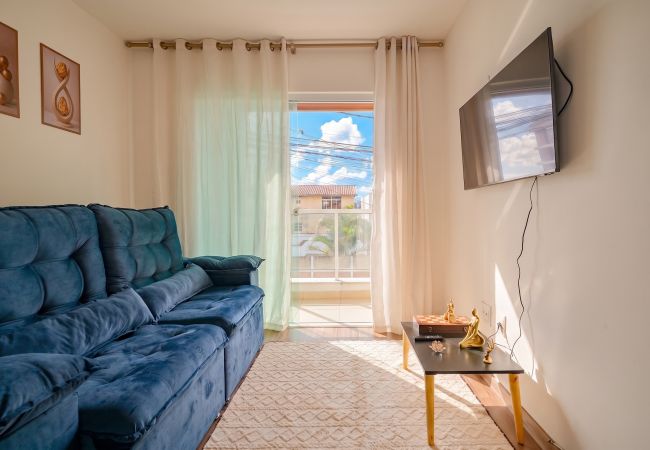 Apartamento em Juiz de Fora - Apto com Varanda perto da UFJF e do Aeroporto