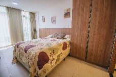 Apartamento em Ipojuca - Studio a 500m da Praia c Hidro Privativa e Piscina
