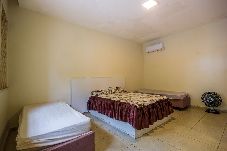 Casa em Aracaju - Casa com Piscina e Wi-Fi a 400m da Orla de Atalaia