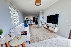 Casa em Canguaretama - Casa com Área Gourmet, Piscina e Vista do Mar