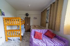 Apartamento em Mongaguá - Apto com Garagem no Centro a 450m da Praia Central
