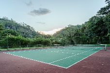 Casa em Petropolis - Casa com Piscina, Churrasqueira e Sauna
