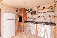 Apartamento em Praia Grande - Cobertura com Churrasqueira, Vaga e Vista do Mar