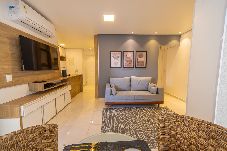 Apartamento em Santos - Apto Com Piscina e Hidro a 500m da Ponta da Praia