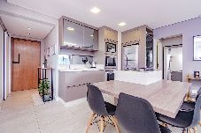 Apartamento em Blumenau - Apartamento com Varanda e Ar no Centro de Blumenau