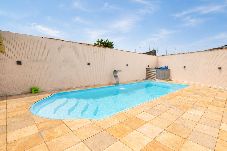 Casa em Uberlândia - Casa com Piscina Aquecida e Churras em Uberlândia