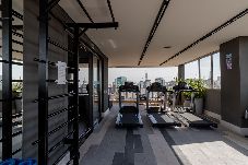 Estúdio em São Paulo - Studio c/ Academia e Piscina perto do Metrô e CCSP