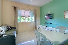 Apartamento em Rio das Ostras - Apto com Garagem a 550 metros da Praia do Centro