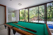 Casa em Teresopolis - Casa com Lareira e Piscina perto da Granja Comary