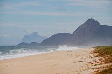 Casa em Maricá - Casa com Churrasqueira a 550m da Praia Itaipuaçu