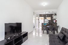 Casa em Cabo Frio - Casa com Piscina e Churrasqueira - Nova Califórnia