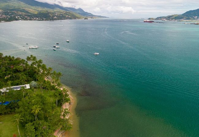 Casa em Ilhabela - TITULO PROVISORIO PACEL ADMINISTRADORA