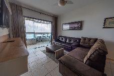 Apartamento em Praia Grande - Apto c/ Varanda Vista Mar p/ 6 pessoas em Caiçara