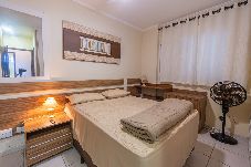 Apartamento em Praia Grande - Apto c/ Varanda Vista Mar p/ 6 pessoas em Caiçara