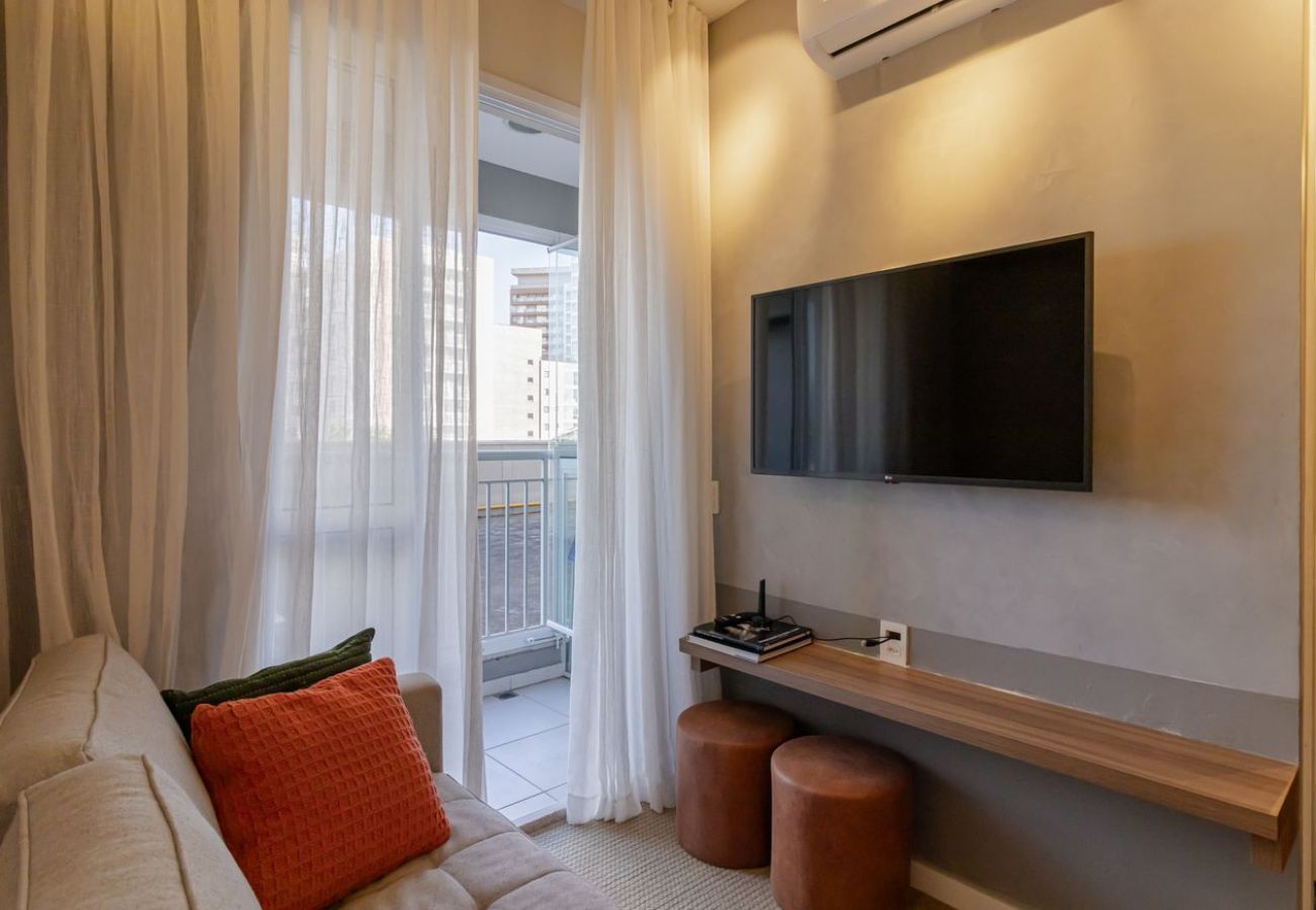 Apartamento em São Paulo - Apto com Academia a 2 minutos do metrô no Tatuapé