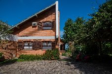 Casa em São Sebastião - Casa Pé na Areia com Cenário Privilegiado | Guaecá