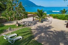 Casa em São Sebastião - Casa Pé na Areia com Cenário Privilegiado | Guaecá