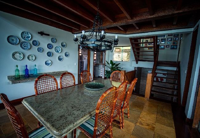 Casa em Capitólio - Titulo provisório RODIKE SERVIÇOS ADMINISTRATIVOS