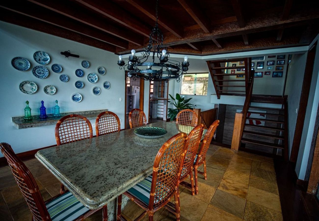 Casa em Capitólio - Titulo provisório RODIKE SERVIÇOS ADMINISTRATIVOS