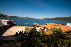 Casa em Capitólio - Titulo provisório RODIKE SERVIÇOS ADMINISTRATIVOS