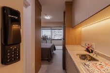 Estúdio em São Paulo - Studio com varanda, piscina e coworking | Sacomã