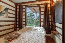 Cabana em Nova Lima - Cabana c/ Hidromassagem e Churrasqueira em Macacos