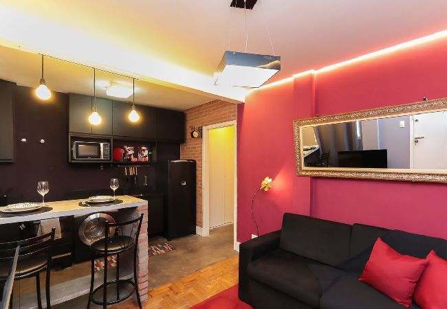 Apartamento em São Paulo - Apto com Varanda em Perdizes perto do Allianz