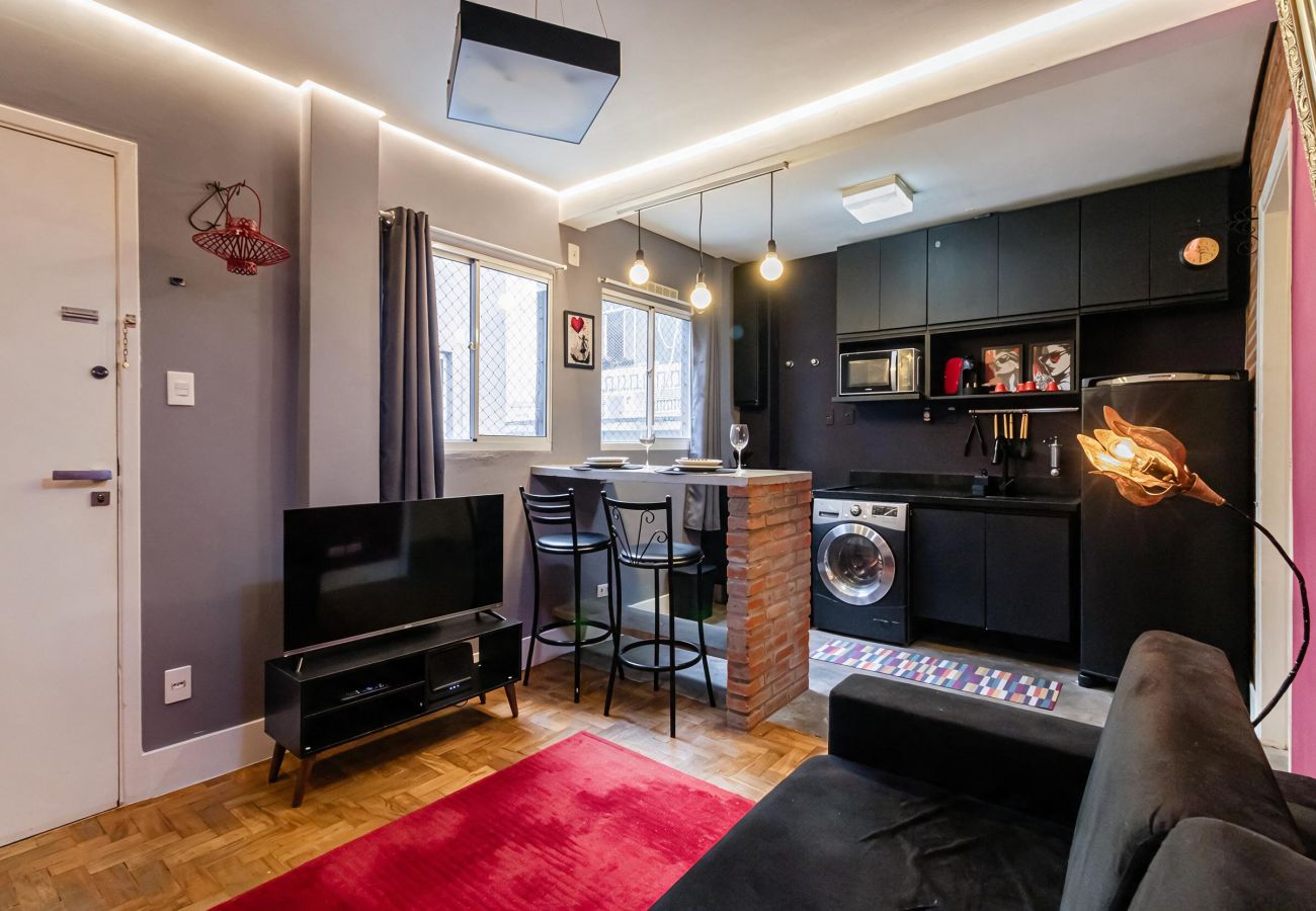 Apartamento em São Paulo - Apartamento p/4 com Varanda Prox Nubank Parque