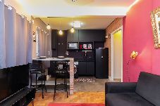 Apartamento em São Paulo - Apto com Varanda em Perdizes perto do Allianz